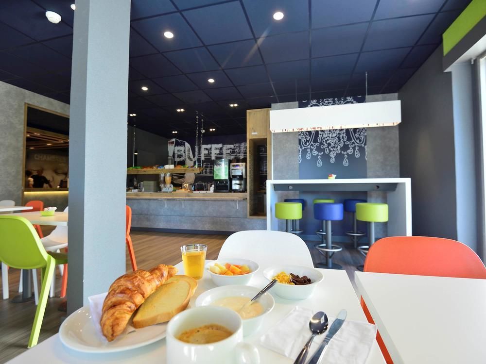 ibis budget Pau Lescar Exterior foto