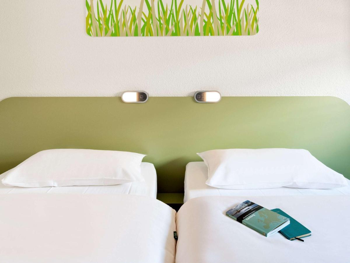 ibis budget Pau Lescar Exterior foto